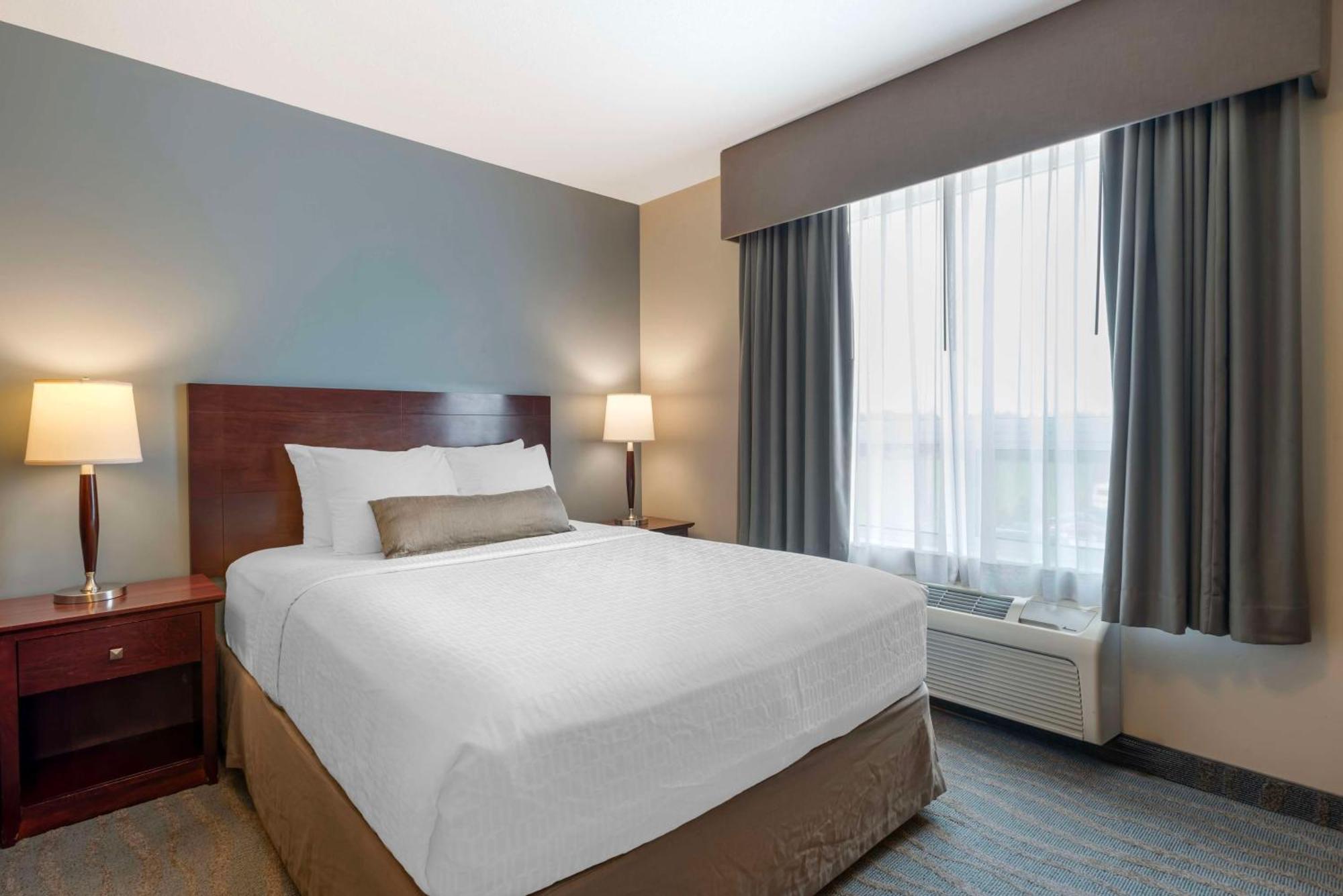 Best Western Rocky Mountain House Exterior foto