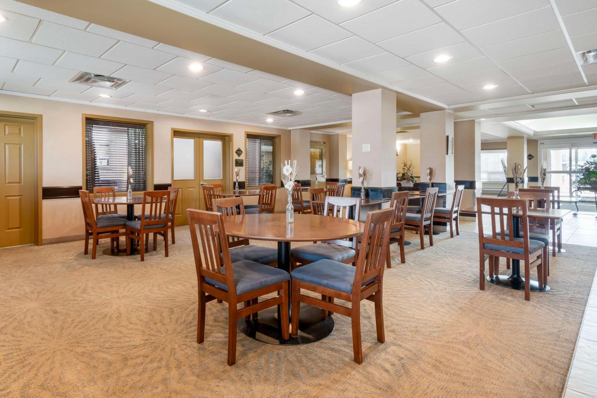 Best Western Rocky Mountain House Exterior foto